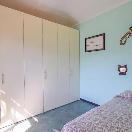 Casa vacanze 3 Bedroom Awesome In Camogli