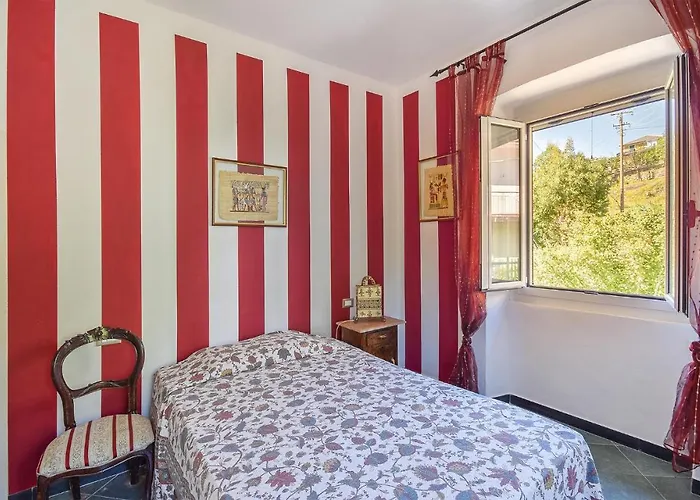 3 Bedroom Awesome In بيت للعطل