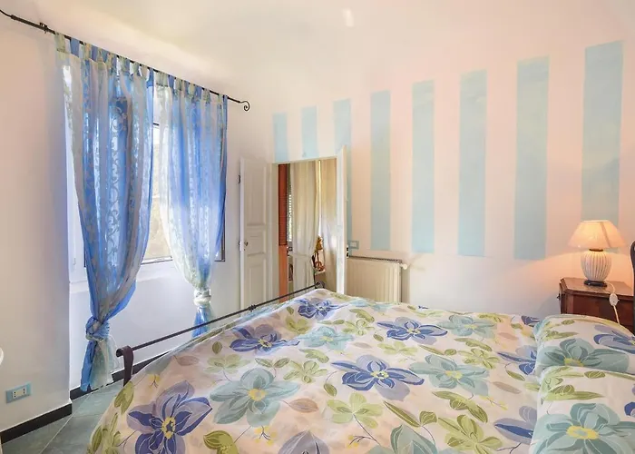 3 Bedroom Awesome In * كامولّي