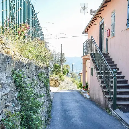 3 Bedroom Beautiful In Σπίτι διακοπών