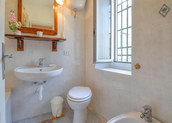 3 Bedroom Awesome In *
